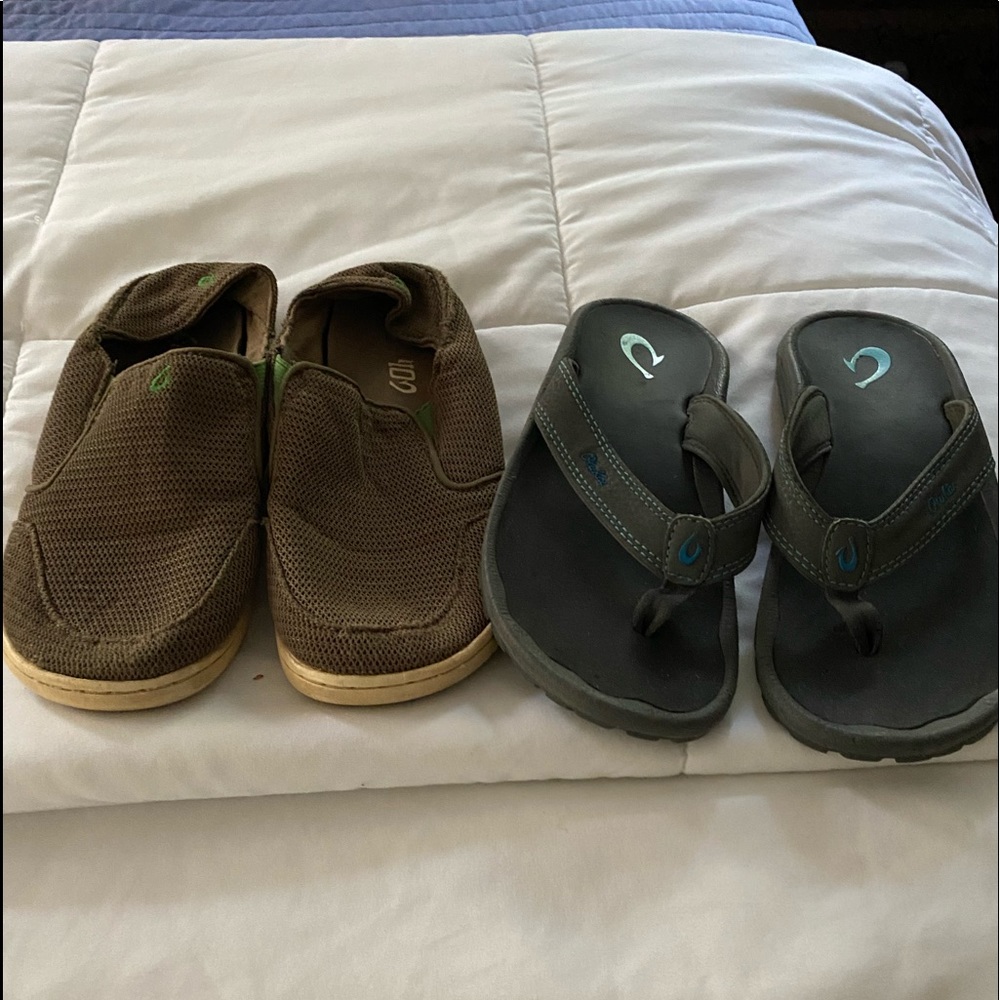 Olukai shoes 2 pair